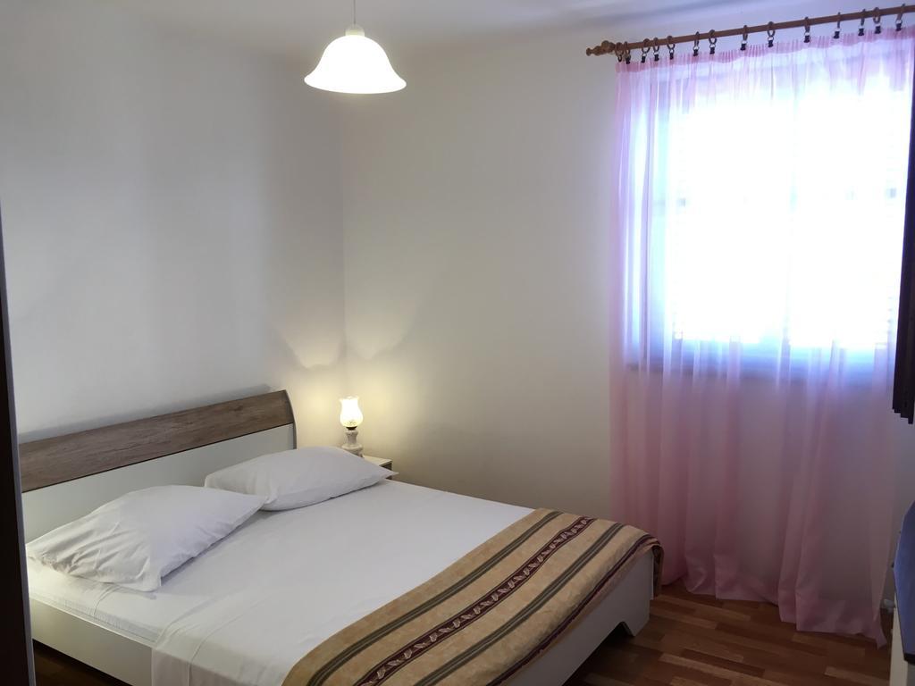 Apartment Marina Мали-Лошинь Экстерьер фото